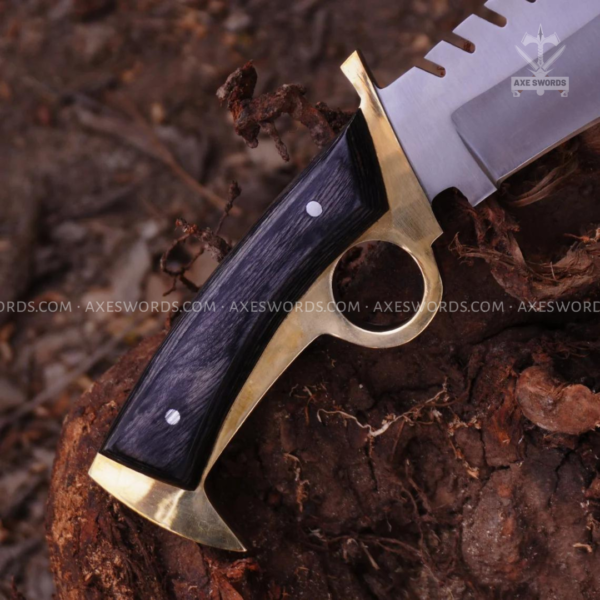 Walking Dead Knife: Replica Bowie Daryl Finger Guard Knife With Brass