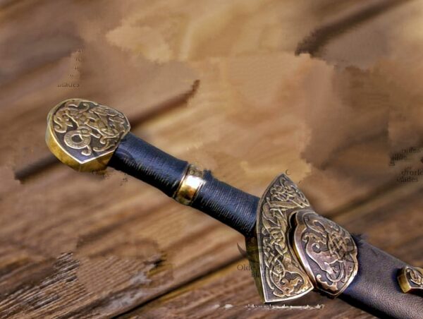 Pattern Welded Suontaka Viking Sword – Copper Guard & Leather-Wrapped Scabbard - Image 2